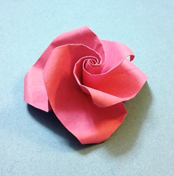 本物みたいな立体的な薔薇の作り方まとめ Izilook