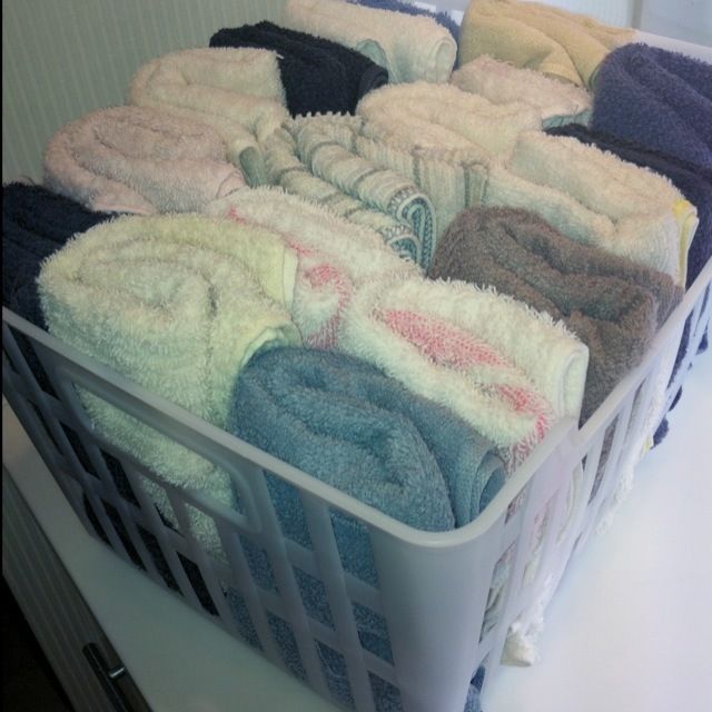 タオルの収納もダイソーにおまかせ 今すぐできる便利グッズ厳選7つを紹介 Izilook