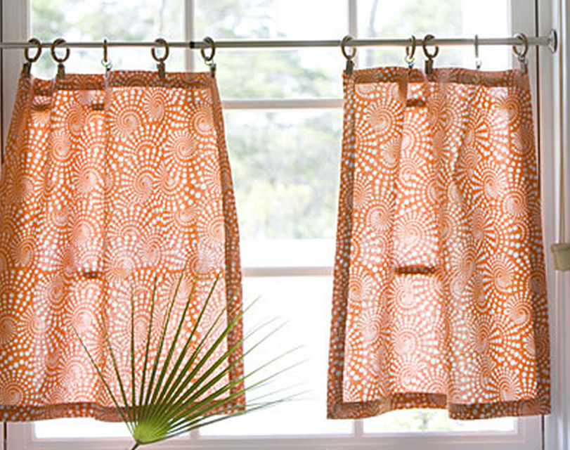 キッチン窓の目隠しやインテリア術 真似したくなるアイデア満載 Izilook